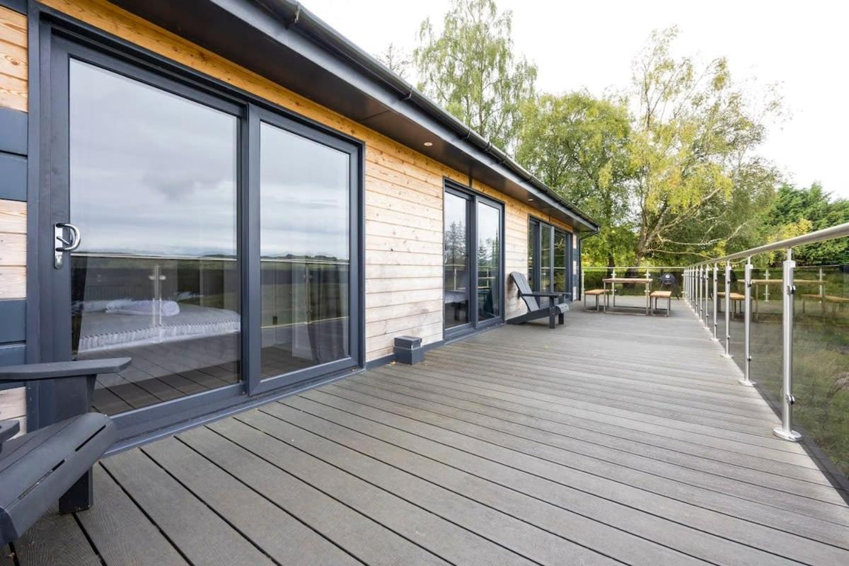 Hayfield  New Build Lodge With Stunning Views Of Loch Awe מראה חיצוני תמונה